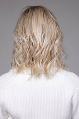 Crushed Almond Blonde Rooted