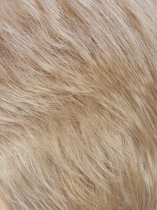 R16/100 Honey Blonde Pearl Blonde Blend