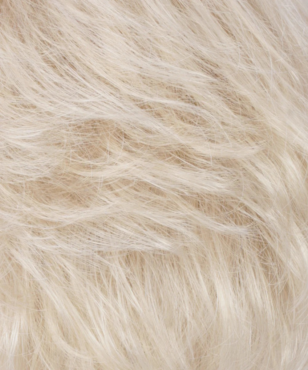 R22/102 light blonde palest blonde blend