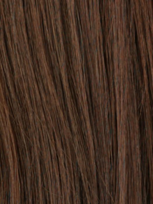 r8-32h golden brown w dark auburn highlights