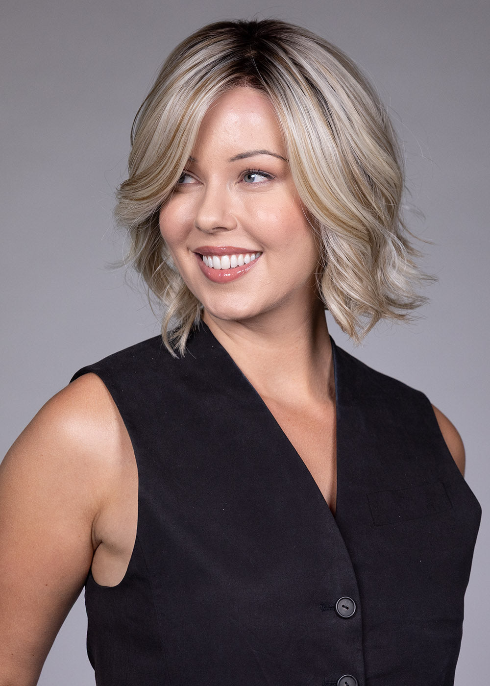 Victoria Heat Friendly Synthetic Wig by Belle Tress – CHIQUEL Canada